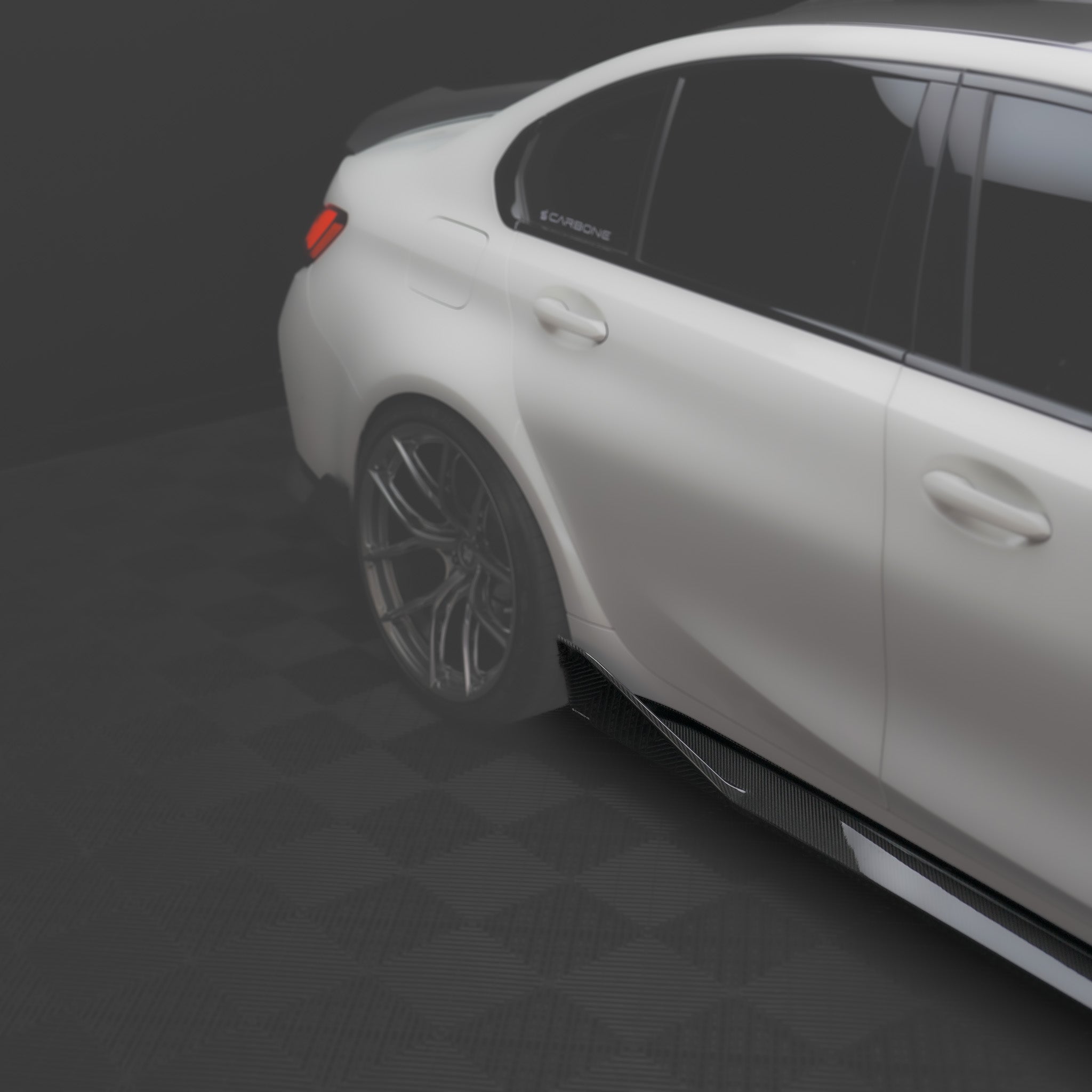 IX3 G08 SQ Type-B Style Dry Carbon Fiber Side Skirt