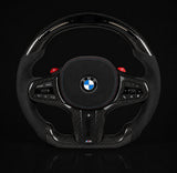 Volant en fibre de carbone brillant à rayures rouges à fond plat BMW Alcantara pour châssis G/F - Design Signature CARBONE pour F90 M5 M8 X5 X6 M850i ​​M840i M550 M540i 