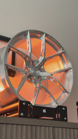 Volant en fibre de carbone brillant à rayures rouges à fond plat BMW Alcantara pour châssis G/F - Design Signature CARBONE pour F90 M5 M8 X5 X6 M850i ​​M840i M550 M540i 